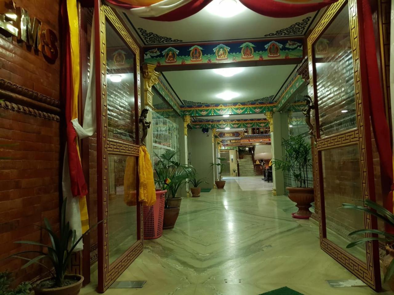 Hotel Lotus Gems Kathmandu Buitenkant foto
